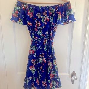 Off the shoulder dress (size medium)